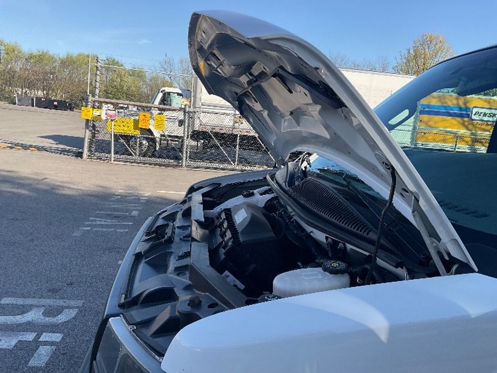 Light Duty Box Truck-Light and Medium Duty Trucks-GMC-2022-Savana G33903-King Of Prussia-PA-29,725\n\t\tmiles-$ 41,500 - Image 23