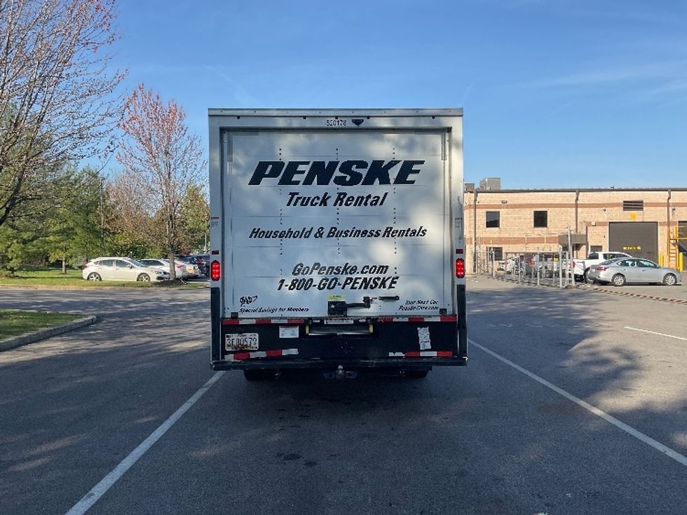 Light Duty Box Truck-Light and Medium Duty Trucks-GMC-2022-Savana G33903-King Of Prussia-PA-29,725\n\t\tmiles-$ 41,500 - Image 7