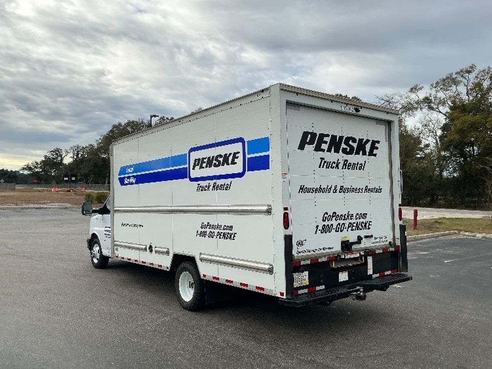 Light Duty Box Truck-Light and Medium Duty Trucks-GMC-2022-Savana G33903-Knoxville-TN-48,028\n\t\tmiles-$ 45,500 - Image 5