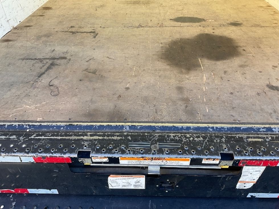 Light Duty Box Truck-Light and Medium Duty Trucks-GMC-2022-Savana G33903-La Mirada-CA-101,879\n\t\tmiles-$ 29,250 - Image 10