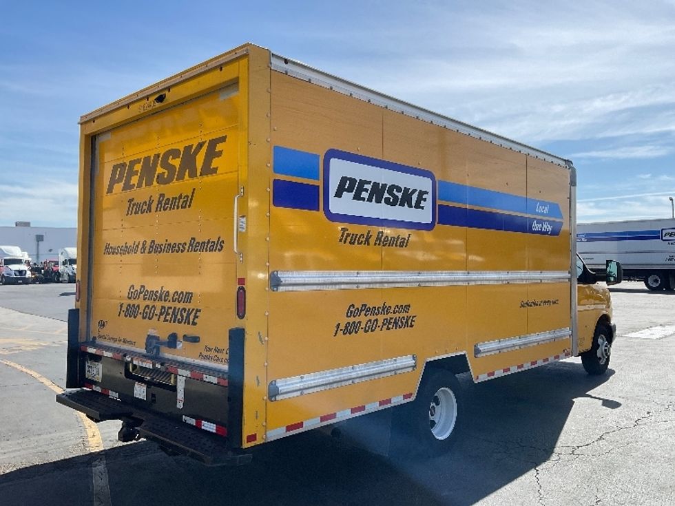 Light Duty Box Truck-Light and Medium Duty Trucks-GMC-2022-Savana G33903-La Mirada-CA-101,879\n\t\tmiles-$ 29,250 - Image 13