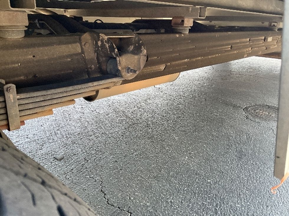 Light Duty Box Truck-Light and Medium Duty Trucks-GMC-2022-Savana G33903-La Mirada-CA-101,879\n\t\tmiles-$ 29,250 - Image 14