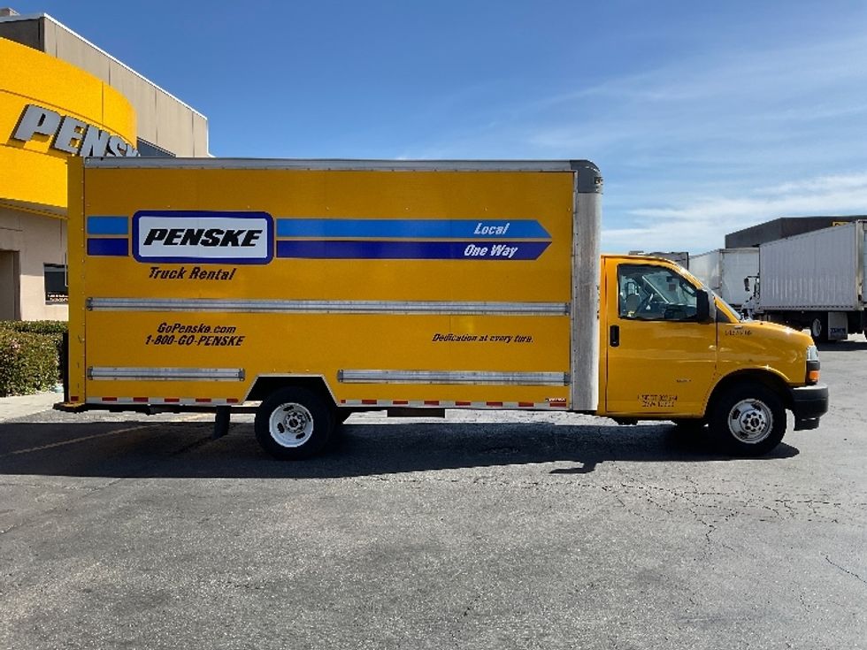 Light Duty Box Truck-Light and Medium Duty Trucks-GMC-2022-Savana G33903-La Mirada-CA-101,879\n\t\tmiles-$ 29,250 - Image 15