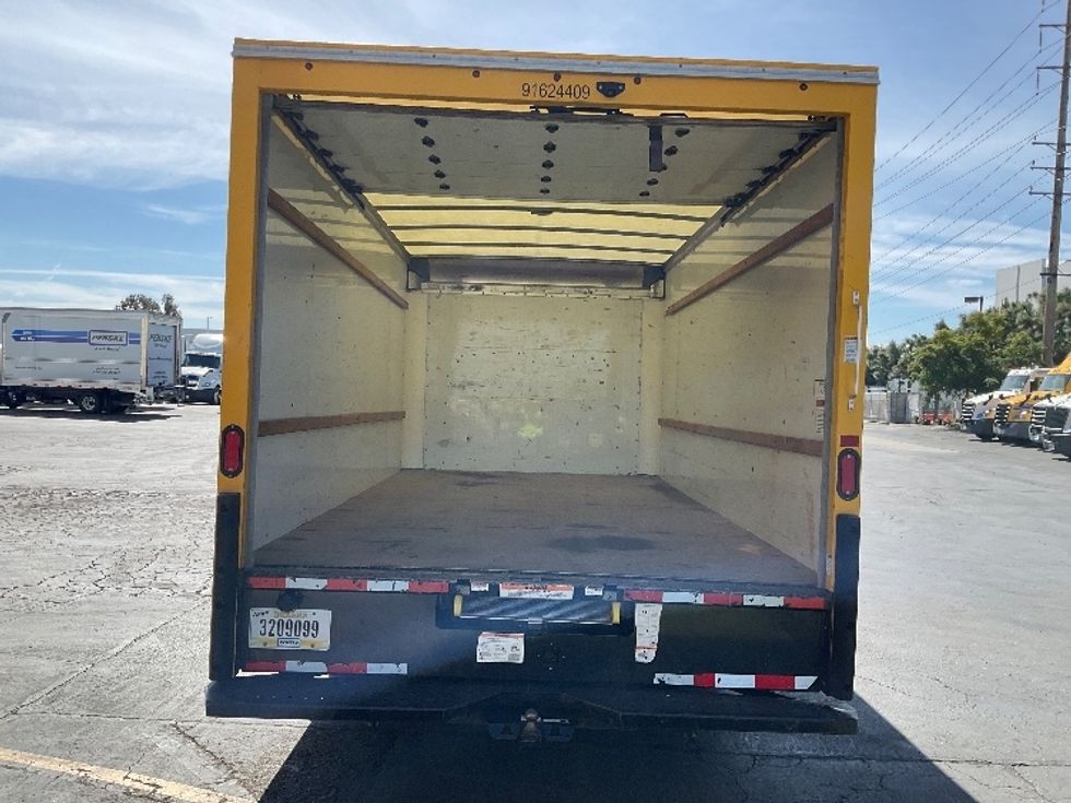 Light Duty Box Truck-Light and Medium Duty Trucks-GMC-2022-Savana G33903-La Mirada-CA-101,879\n\t\tmiles-$ 29,250 - Image 8