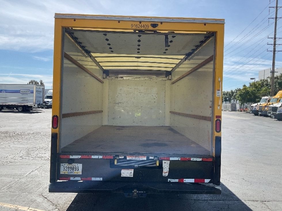 Light Duty Box Truck-Light and Medium Duty Trucks-GMC-2022-Savana G33903-La Mirada-CA-101,879\n\t\tmiles-$ 29,250 - Image 9