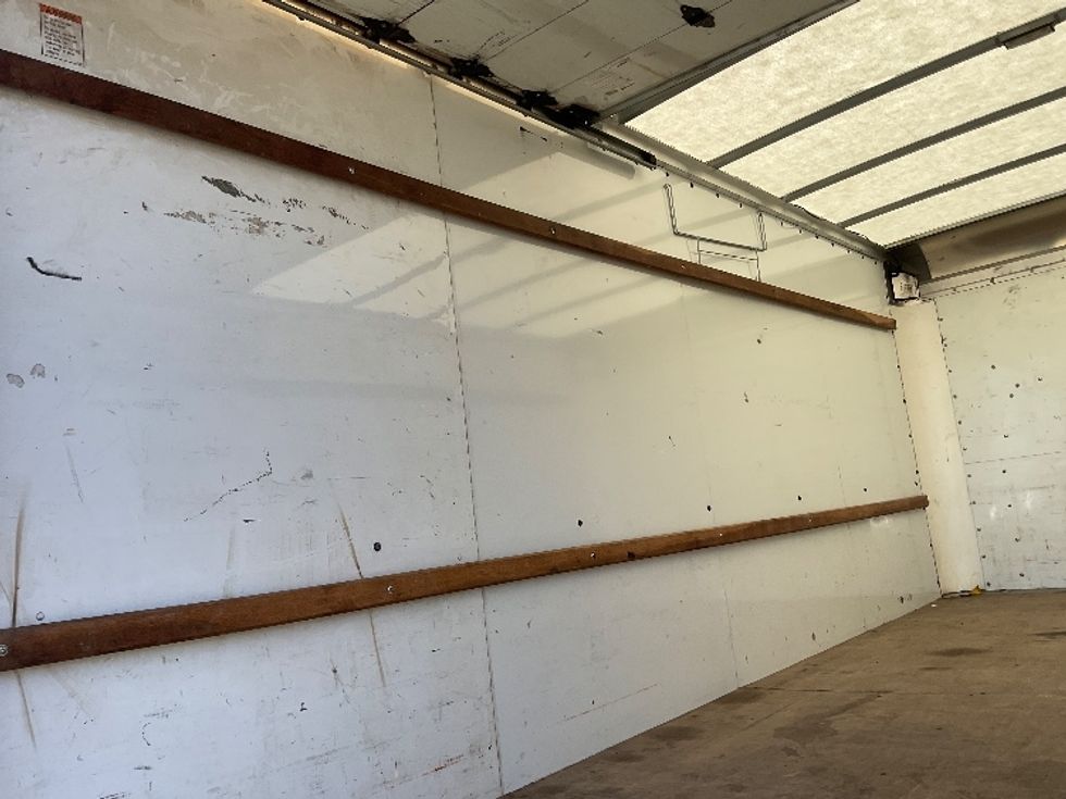 Light Duty Box Truck-Light and Medium Duty Trucks-GMC-2022-Savana G33903-La Mirada-CA-103,865\n\t\tmiles-$ 29,000 - Image 11