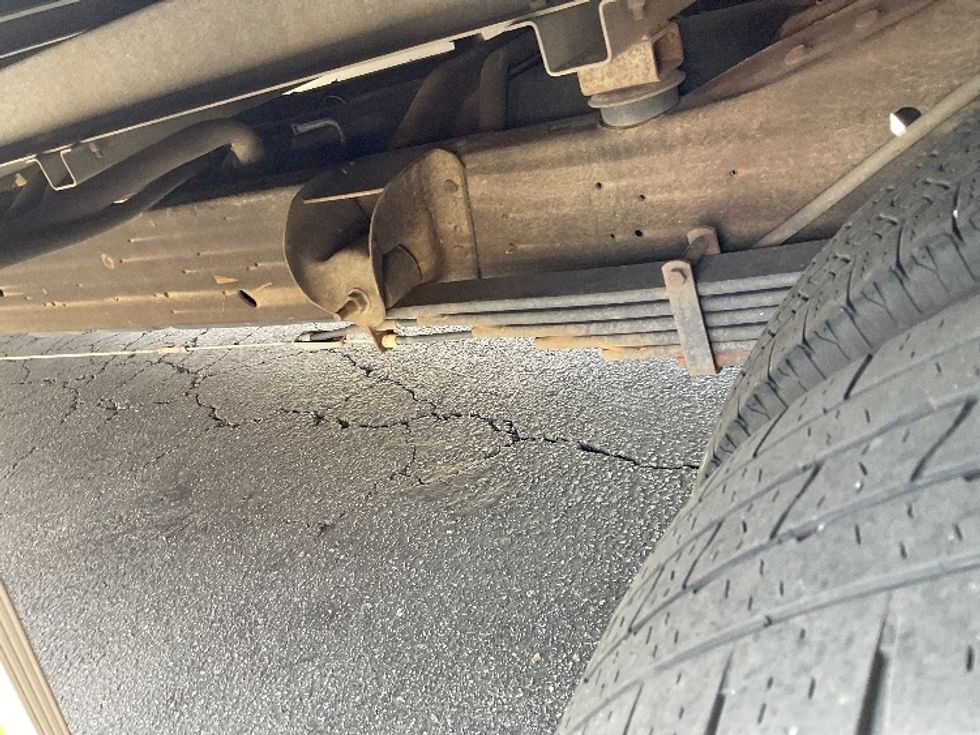 Light Duty Box Truck-Light and Medium Duty Trucks-GMC-2022-Savana G33903-La Mirada-CA-103,865\n\t\tmiles-$ 29,000 - Image 5