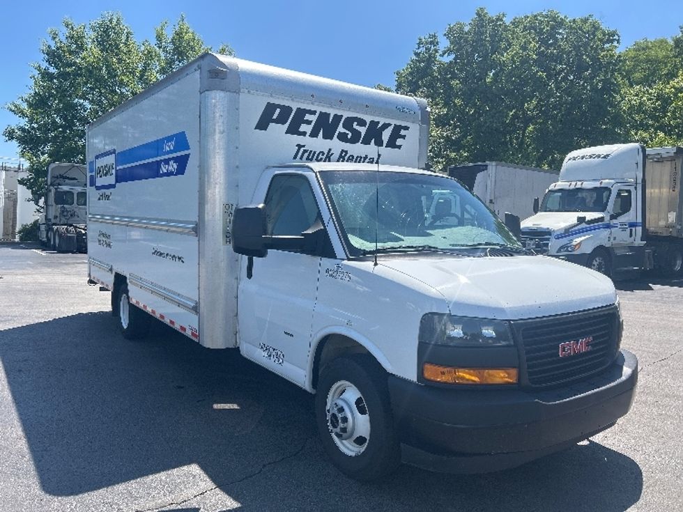 Light Duty Box Truck-Light and Medium Duty Trucks-GMC-2022-Savana G33903-La Porte-IN-104,888\n\t\tmiles-$ 30,000 - Image 1