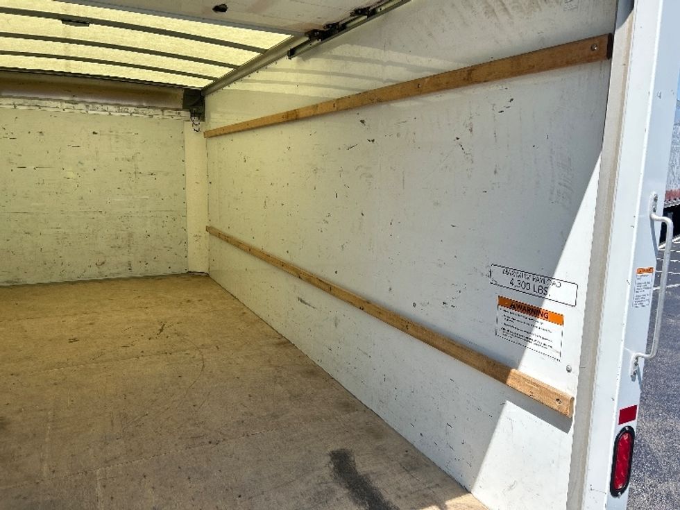 Light Duty Box Truck-Light and Medium Duty Trucks-GMC-2022-Savana G33903-La Porte-IN-104,888\n\t\tmiles-$ 30,000 - Image 12