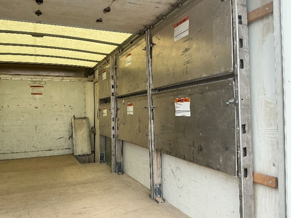 Light Duty Box Truck-Light and Medium Duty Trucks-GMC-2022-Savana G33903-La Porte-IN-71,802\n\t\tmiles-$ 37,250 - Image 12