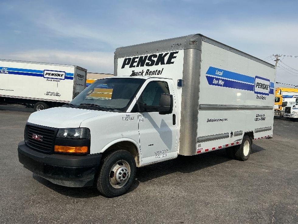 Light Duty Box Truck-Light and Medium Duty Trucks-GMC-2022-Savana G33903-La Porte-IN-71,802\n\t\tmiles-$ 37,250 - Image 3