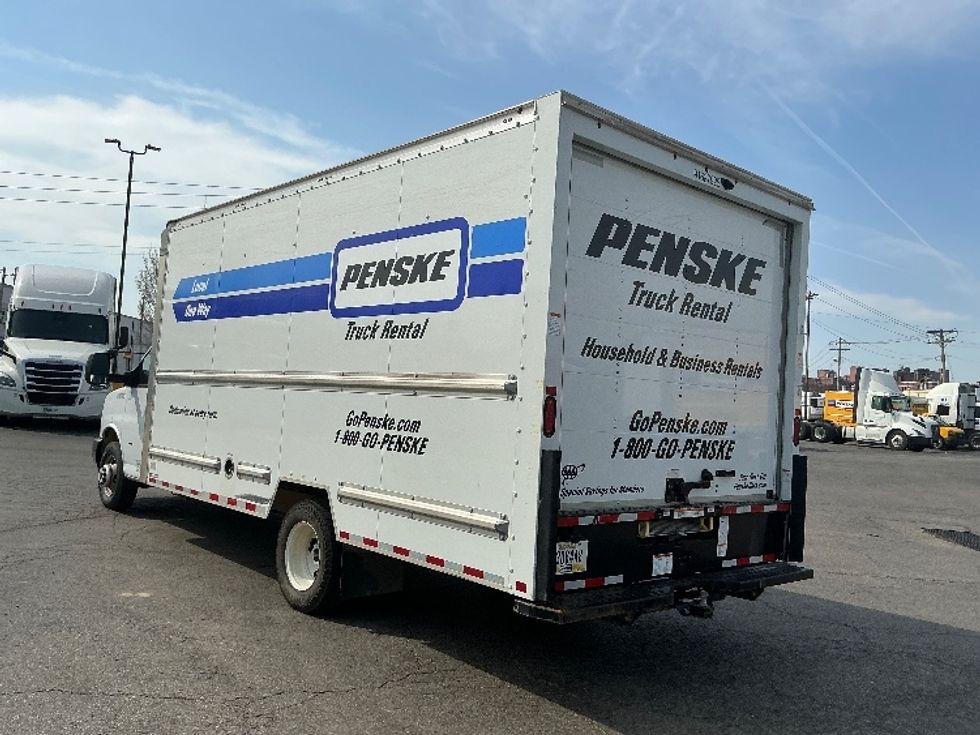 Light Duty Box Truck-Light and Medium Duty Trucks-GMC-2022-Savana G33903-La Porte-IN-71,802\n\t\tmiles-$ 37,250 - Image 6