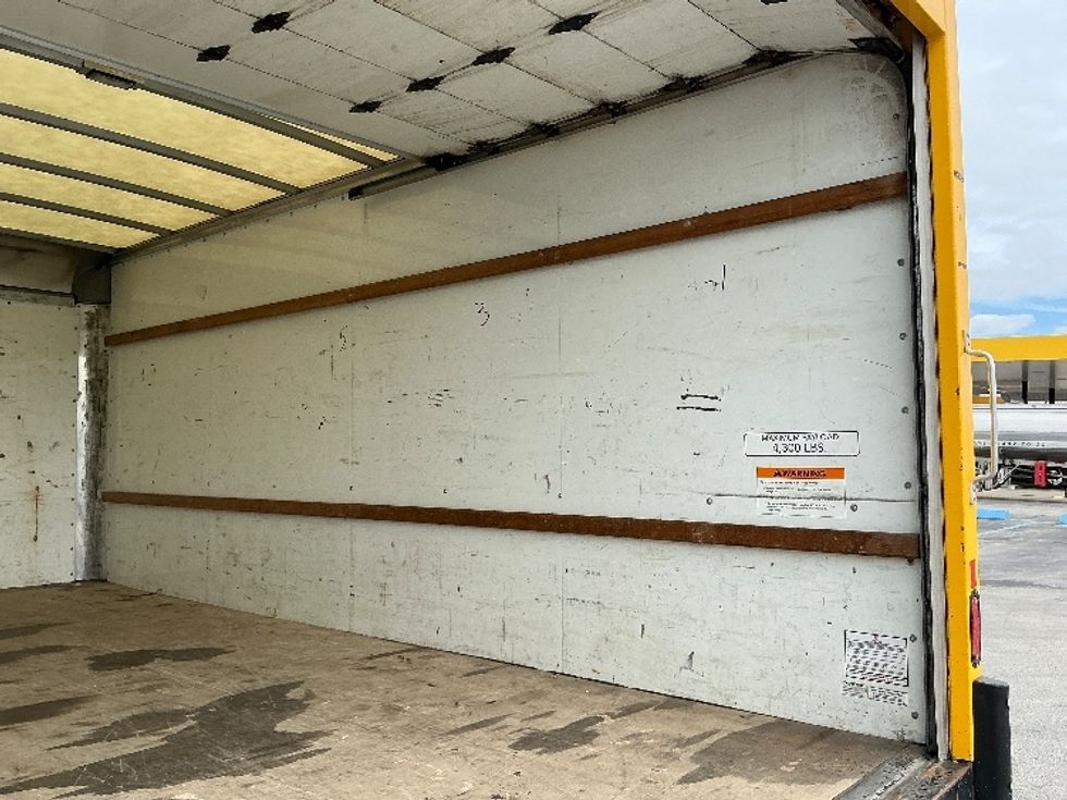 Light Duty Box Truck-Light and Medium Duty Trucks-GMC-2022-Savana G33903-La Porte-IN-82,526\n\t\tmiles-$ 28,000 - Image 12