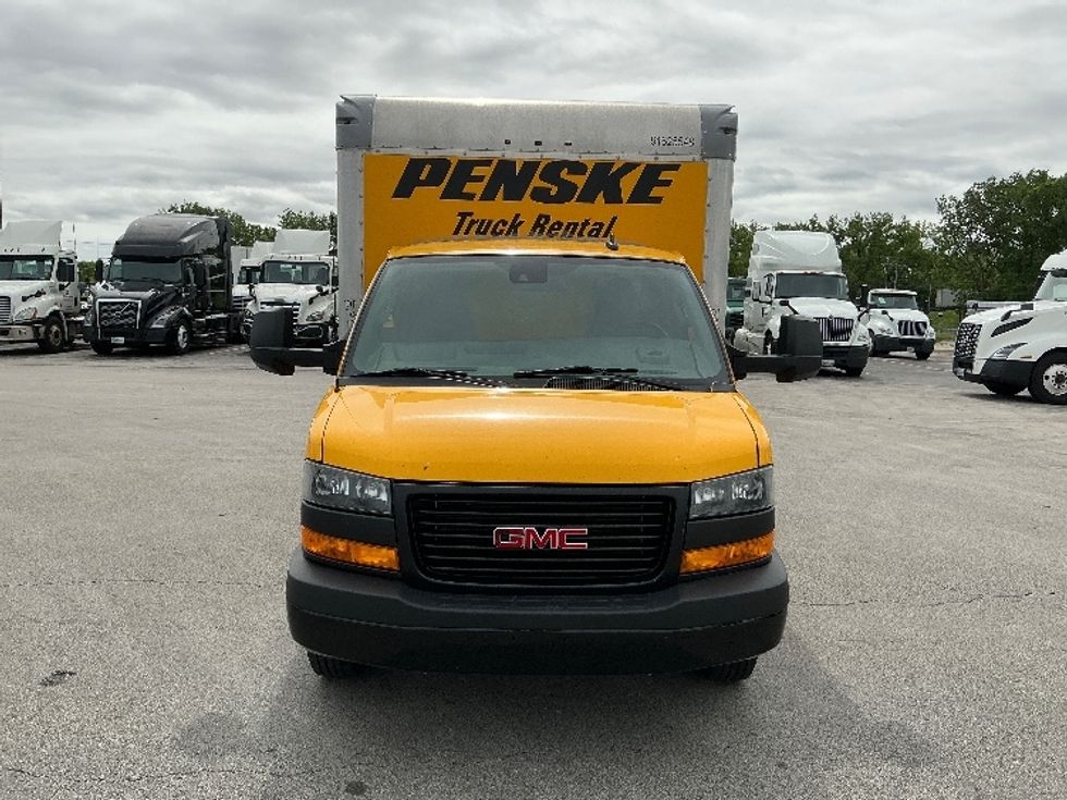 Light Duty Box Truck-Light and Medium Duty Trucks-GMC-2022-Savana G33903-La Porte-IN-82,526\n\t\tmiles-$ 28,000 - Image 2