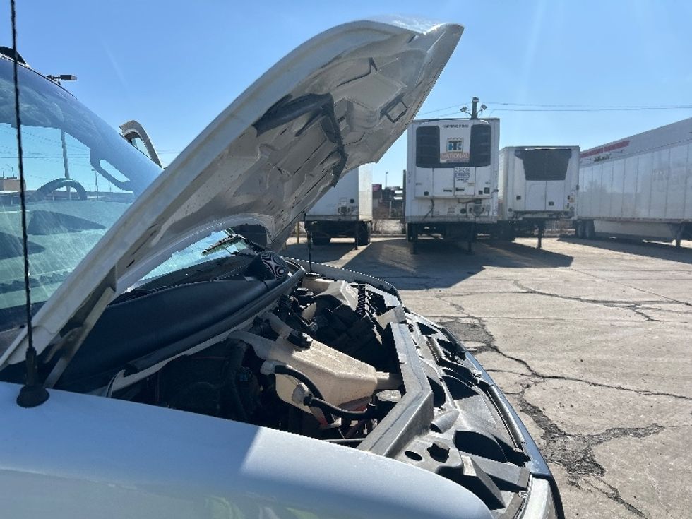 Light Duty Box Truck-Light and Medium Duty Trucks-GMC-2022-Savana G33903-La Porte-IN-85,949\n\t\tmiles-$ 36,500 - Image 23