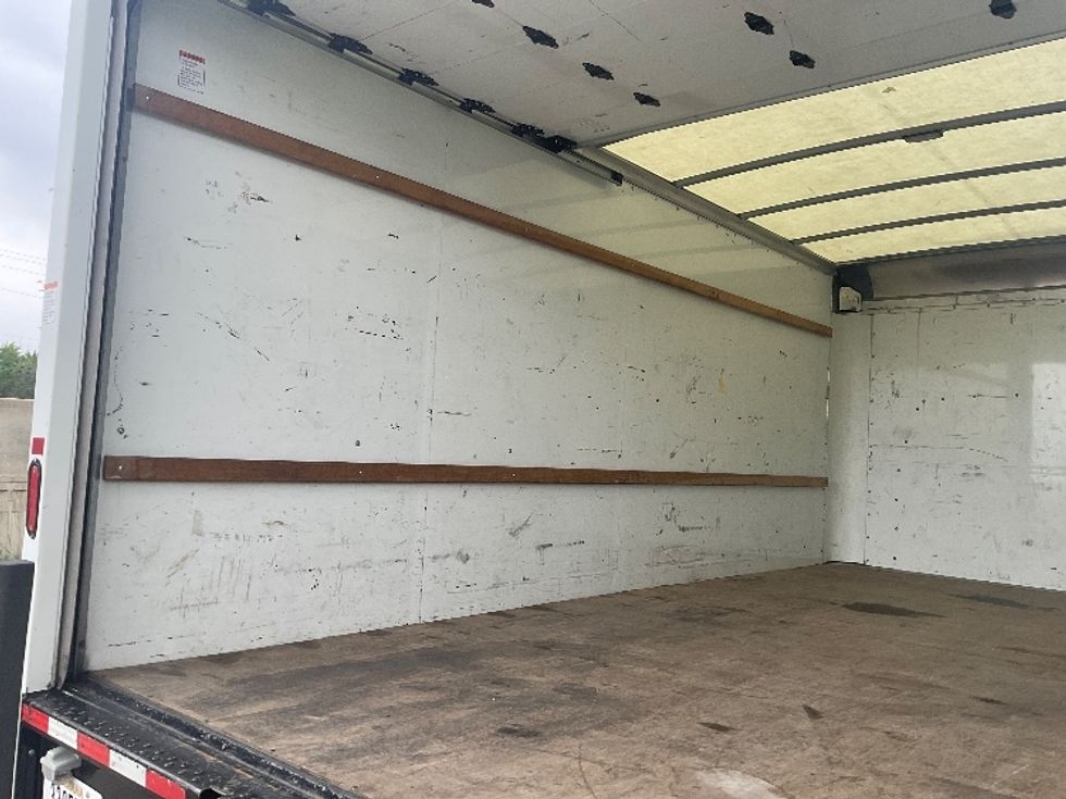 Light Duty Box Truck-Light and Medium Duty Trucks-GMC-2022-Savana G33903-La Porte-IN-92,795\n\t\tmiles-$ 30,250 - Image 11
