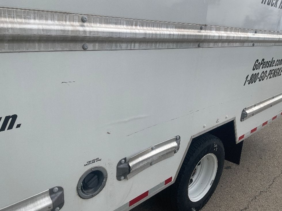 Light Duty Box Truck-Light and Medium Duty Trucks-GMC-2022-Savana G33903-La Porte-IN-92,795\n\t\tmiles-$ 30,250 - Image 26