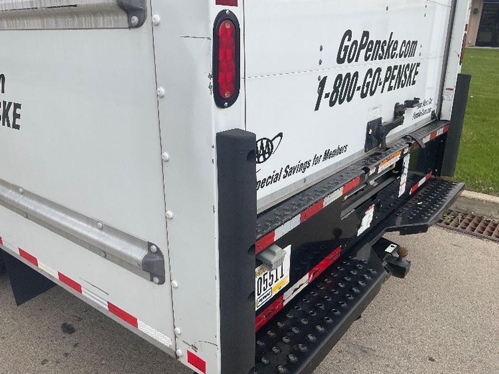 Light Duty Box Truck-Light and Medium Duty Trucks-GMC-2022-Savana G33903-La Porte-IN-92,795\n\t\tmiles-$ 30,250 - Image 27