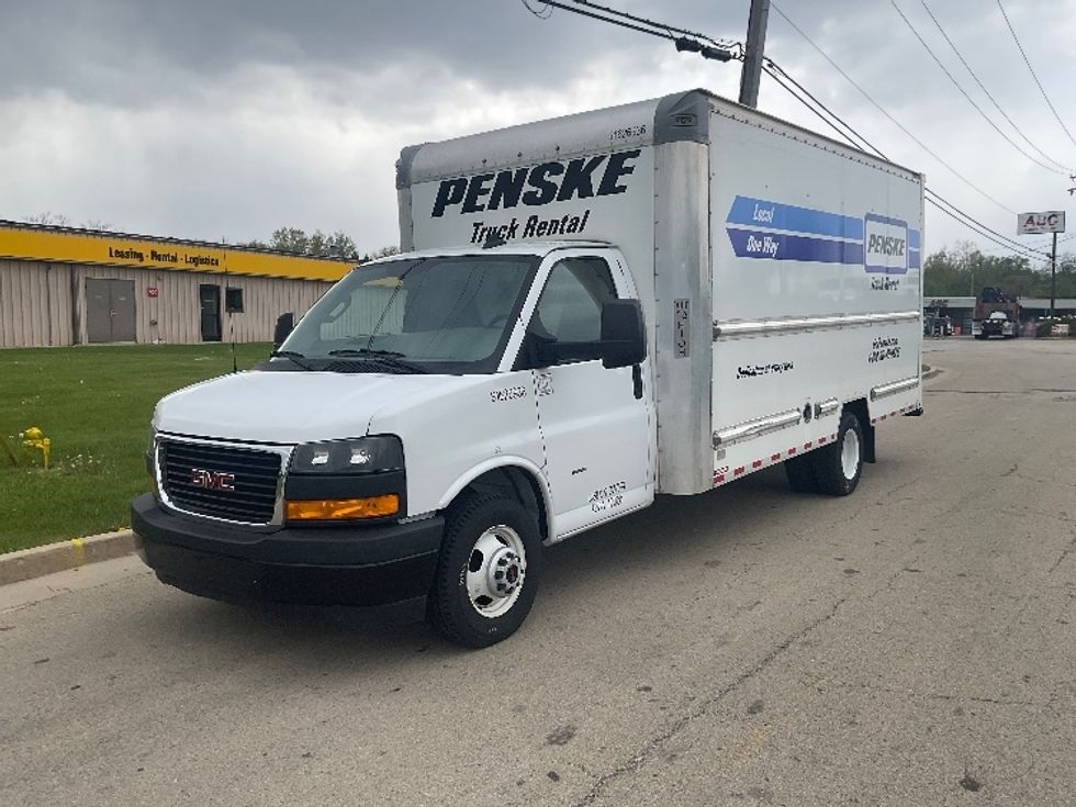 Light Duty Box Truck-Light and Medium Duty Trucks-GMC-2022-Savana G33903-La Porte-IN-92,795\n\t\tmiles-$ 30,250 - Image 3