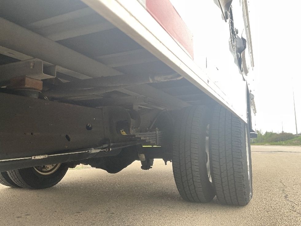 Light Duty Box Truck-Light and Medium Duty Trucks-GMC-2022-Savana G33903-La Porte-IN-92,795\n\t\tmiles-$ 30,250 - Image 5