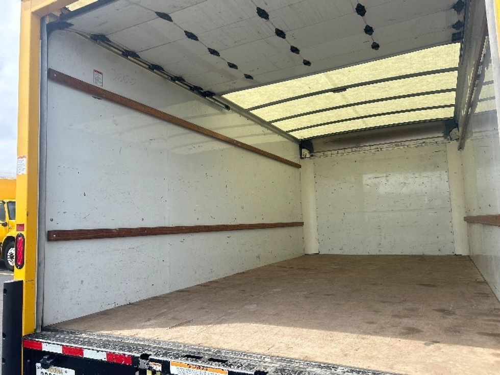 Light Duty Box Truck-Light and Medium Duty Trucks-GMC-2022-Savana G33903-La Porte-IN-99,691\n\t\tmiles-$ 27,500 - Image 10