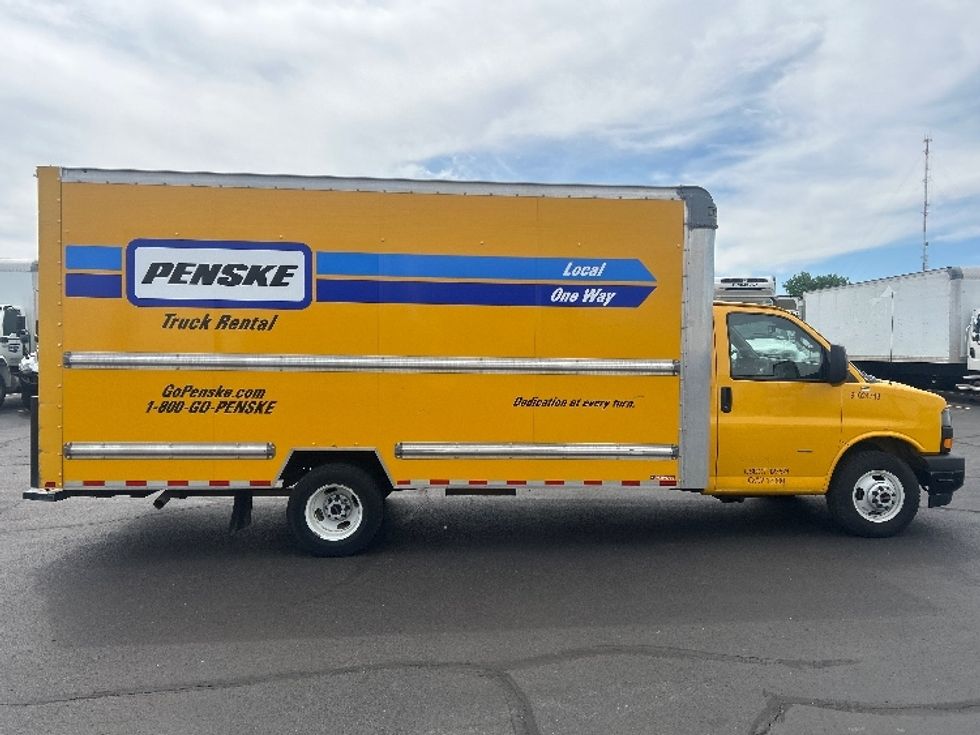 Light Duty Box Truck-Light and Medium Duty Trucks-GMC-2022-Savana G33903-La Porte-IN-99,691\n\t\tmiles-$ 27,500 - Image 14