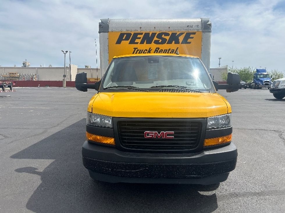 Light Duty Box Truck-Light and Medium Duty Trucks-GMC-2022-Savana G33903-La Porte-IN-99,691\n\t\tmiles-$ 27,500 - Image 2