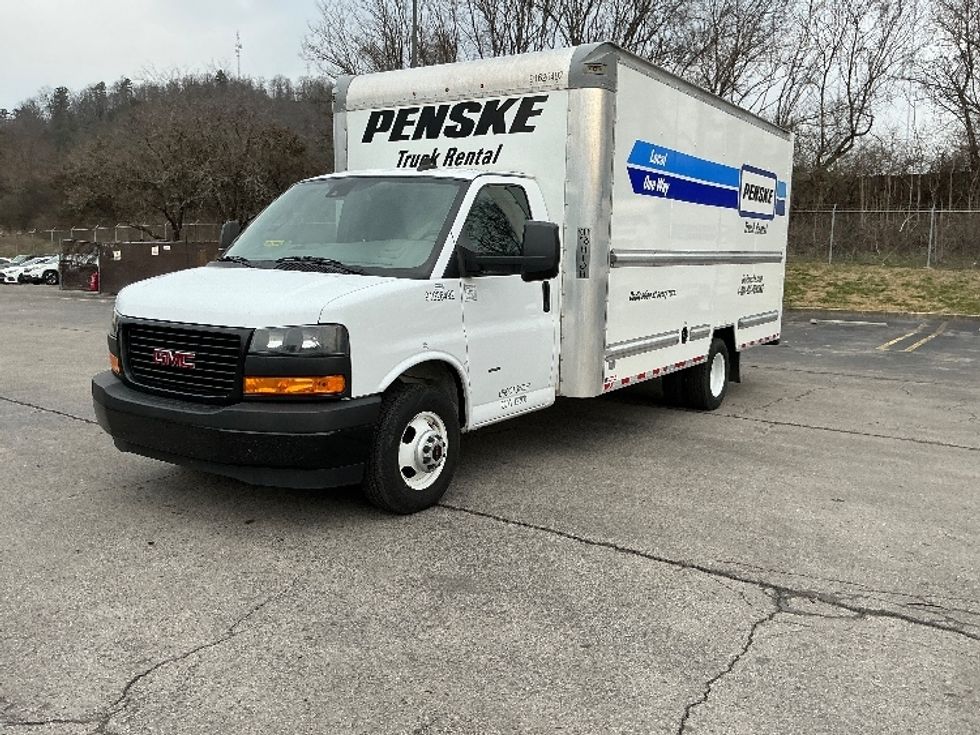 Light Duty Box Truck-Light and Medium Duty Trucks-GMC-2022-Savana G33903-La Vergne-TN-92,098\n\t\tmiles-$ 34,250 - Image 2