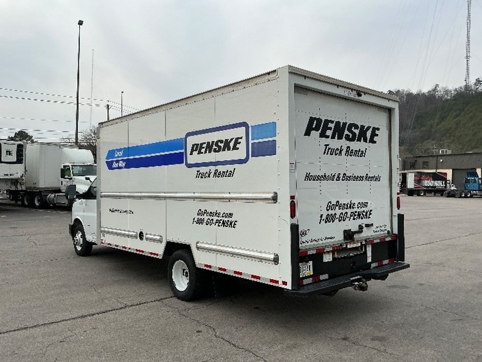 Light Duty Box Truck-Light and Medium Duty Trucks-GMC-2022-Savana G33903-La Vergne-TN-92,098\n\t\tmiles-$ 34,250 - Image 5
