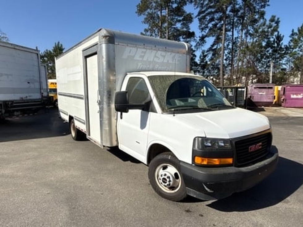 Light Duty Box Truck-Light and Medium Duty Trucks-GMC-2022-Savana G33903-Ladson-SC-51,529\n\t\tmiles-$ 32,000 - Image 1