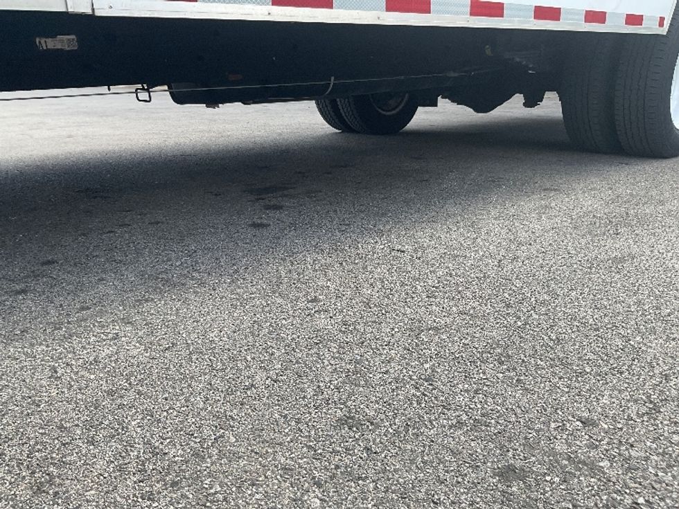 Light Duty Box Truck-Light and Medium Duty Trucks-GMC-2022-Savana G33903-Ladson-SC-51,529\n\t\tmiles-$ 32,000 - Image 5