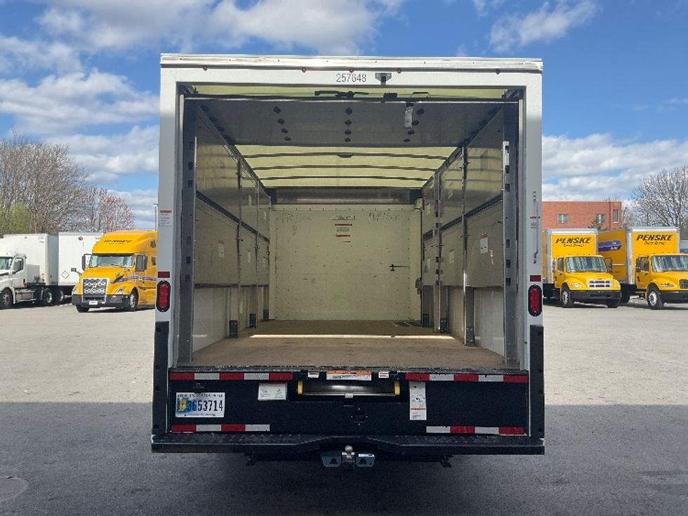 Light Duty Box Truck-Light and Medium Duty Trucks-GMC-2022-Savana G33903-Ladson-SC-51,529\n\t\tmiles-$ 32,000 - Image 8