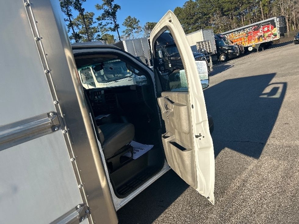 Light Duty Box Truck-Light and Medium Duty Trucks-GMC-2022-Savana G33903-Ladson-SC-63,064\n\t\tmiles-$ 38,250 - Image 16