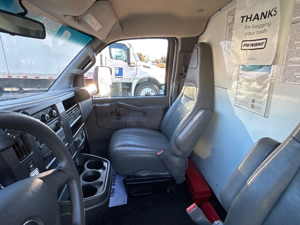 Light Duty Box Truck-Light and Medium Duty Trucks-GMC-2022-Savana G33903-Ladson-SC-63,064\n\t\tmiles-$ 38,250 - Image 19