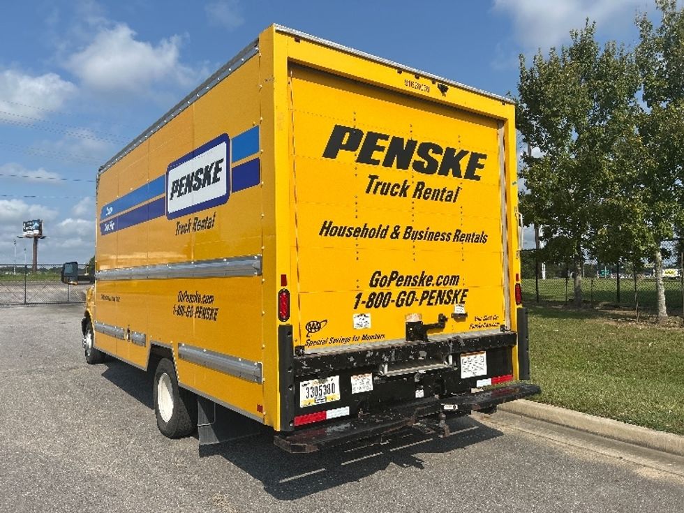 Light Duty Box Truck-Light and Medium Duty Trucks-GMC-2022-Savana G33903-Lafayette-LA-132,182\n\t\tmiles-$ 22,000 - Image 5