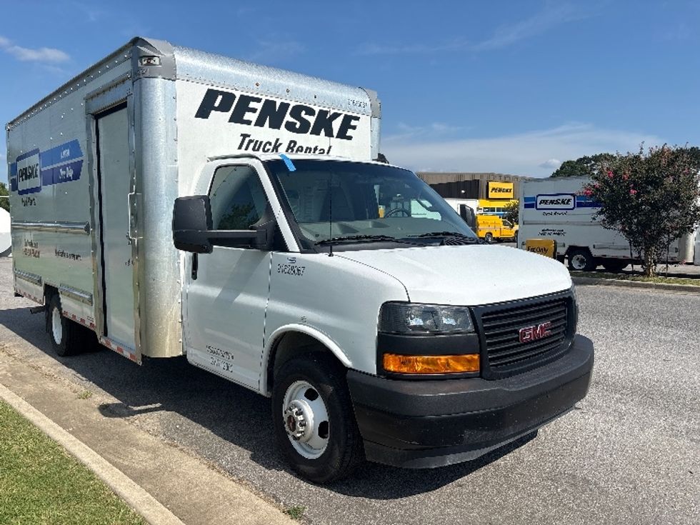 Light Duty Box Truck-Light and Medium Duty Trucks-GMC-2022-Savana G33903-Lafayette-LA-50,770\n\t\tmiles-$ 40,250 - Image 1