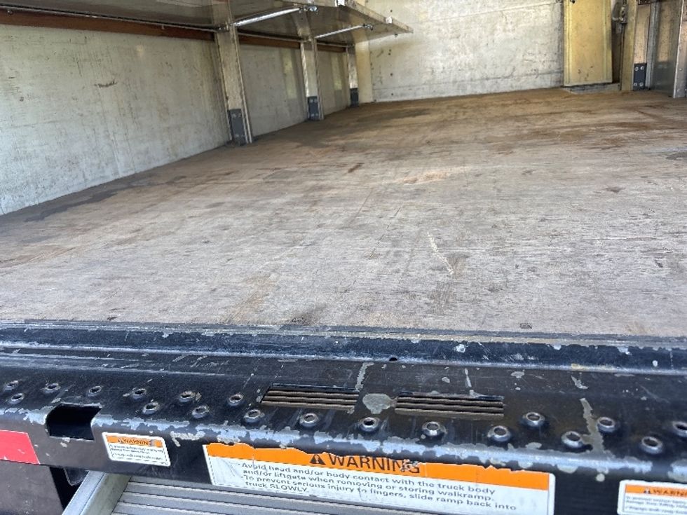 Light Duty Box Truck-Light and Medium Duty Trucks-GMC-2022-Savana G33903-Lafayette-LA-50,770\n\t\tmiles-$ 40,250 - Image 10