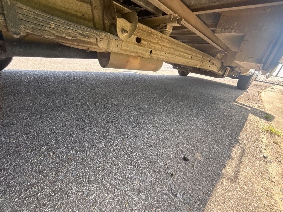 Light Duty Box Truck-Light and Medium Duty Trucks-GMC-2022-Savana G33903-Lafayette-LA-50,770\n\t\tmiles-$ 40,250 - Image 14