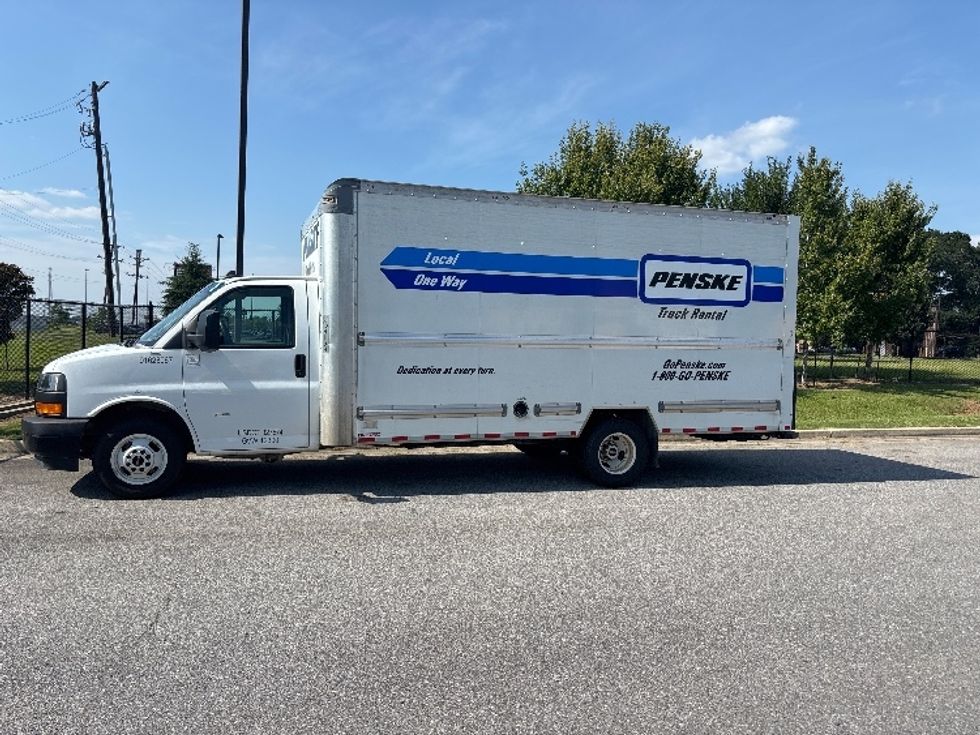 Light Duty Box Truck-Light and Medium Duty Trucks-GMC-2022-Savana G33903-Lafayette-LA-50,770\n\t\tmiles-$ 40,250 - Image 4