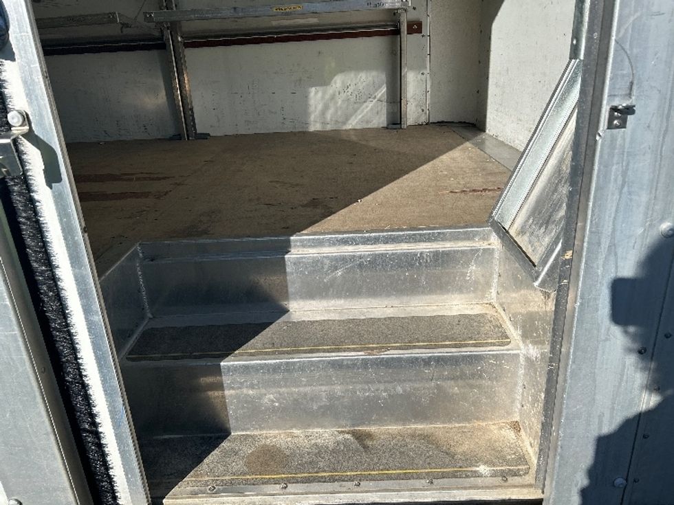 Light Duty Box Truck-Light and Medium Duty Trucks-GMC-2022-Savana G33903-Lafayette-LA-50,779\n\t\tmiles-$ 41,250 - Image 25