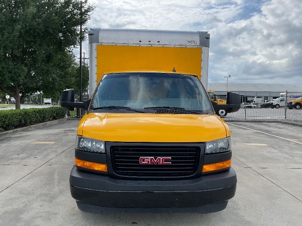 Light Duty Box Truck-Light and Medium Duty Trucks-GMC-2022-Savana G33903-Lafayette-LA-69,624\n\t\tmiles-$ 35,500 - Image 2