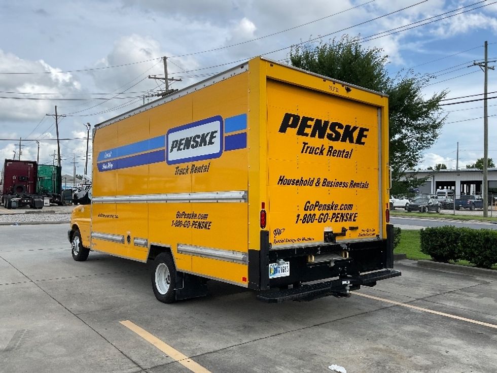 Light Duty Box Truck-Light and Medium Duty Trucks-GMC-2022-Savana G33903-Lafayette-LA-69,624\n\t\tmiles-$ 35,500 - Image 6