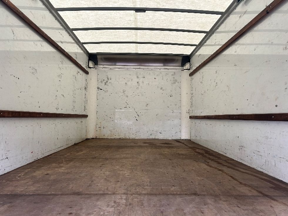 Light Duty Box Truck-Light and Medium Duty Trucks-GMC-2022-Savana G33903-Lafayette-LA-92,272\n\t\tmiles-$ 32,750 - Image 7