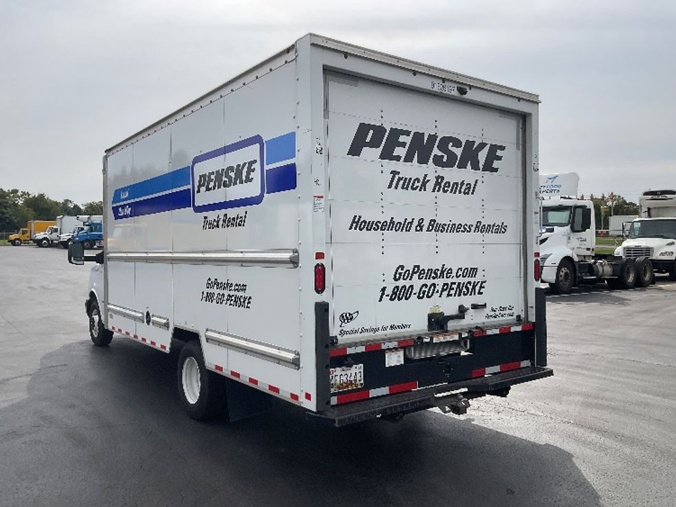 Light Duty Box Truck-Light and Medium Duty Trucks-GMC-2022-Savana G33903-Lancaster-PA-144,859\n\t\tmiles-$ 23,750 - Image 6