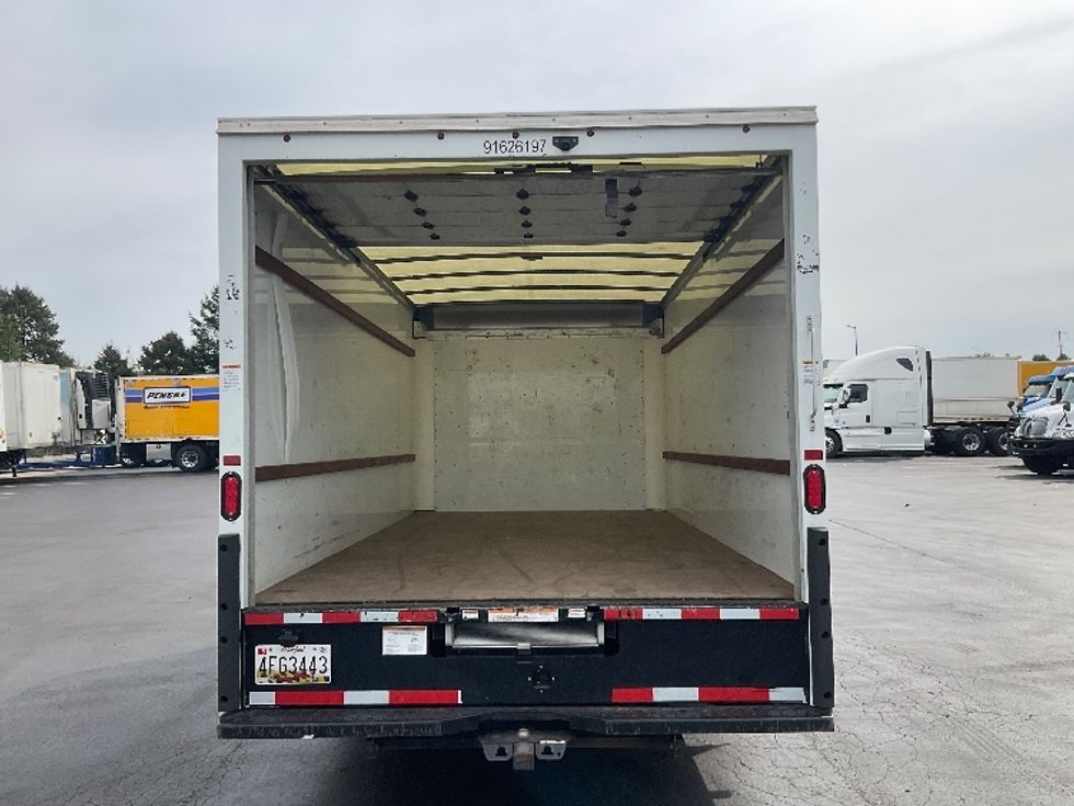 Light Duty Box Truck-Light and Medium Duty Trucks-GMC-2022-Savana G33903-Lancaster-PA-144,859\n\t\tmiles-$ 23,750 - Image 8