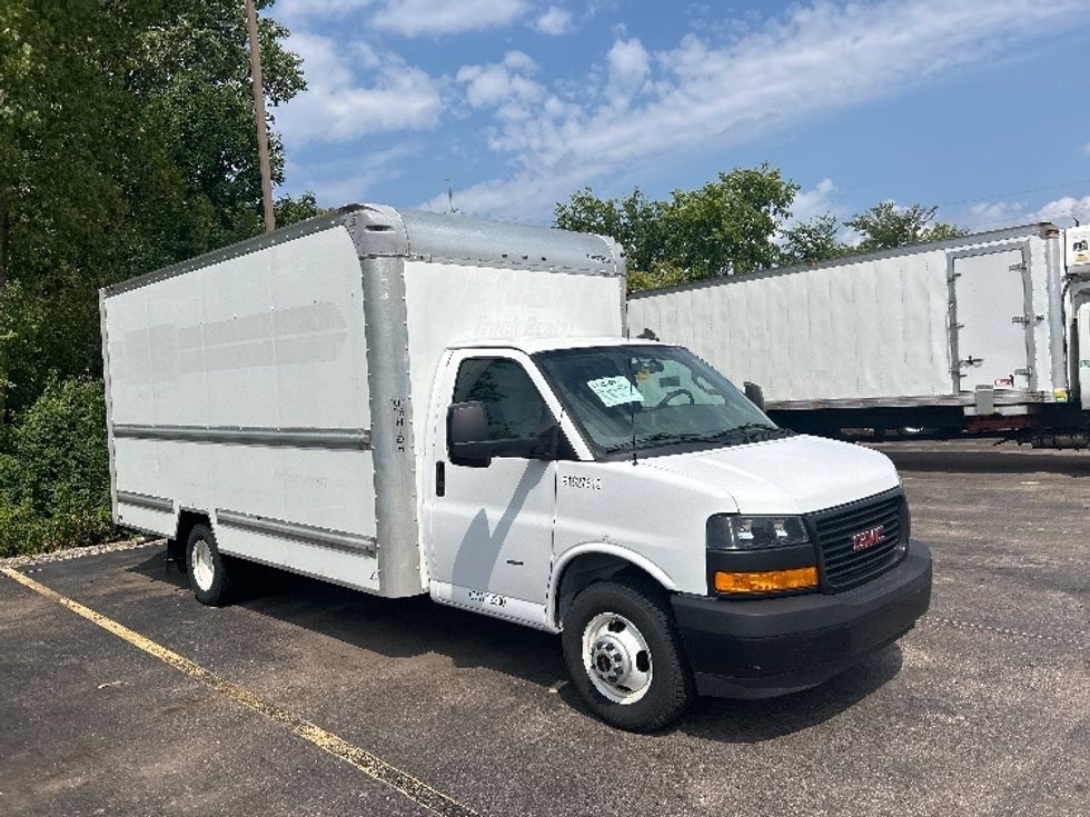 Light Duty Box Truck-Light and Medium Duty Trucks-GMC-2022-Savana G33903-Lansing-MI-54,426\n\t\tmiles-$ 36,500 - Image 1