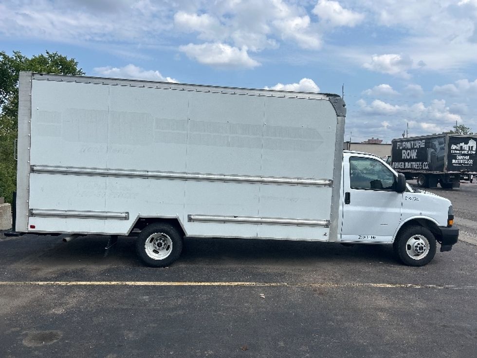 Light Duty Box Truck-Light and Medium Duty Trucks-GMC-2022-Savana G33903-Lansing-MI-54,426\n\t\tmiles-$ 36,500 - Image 10