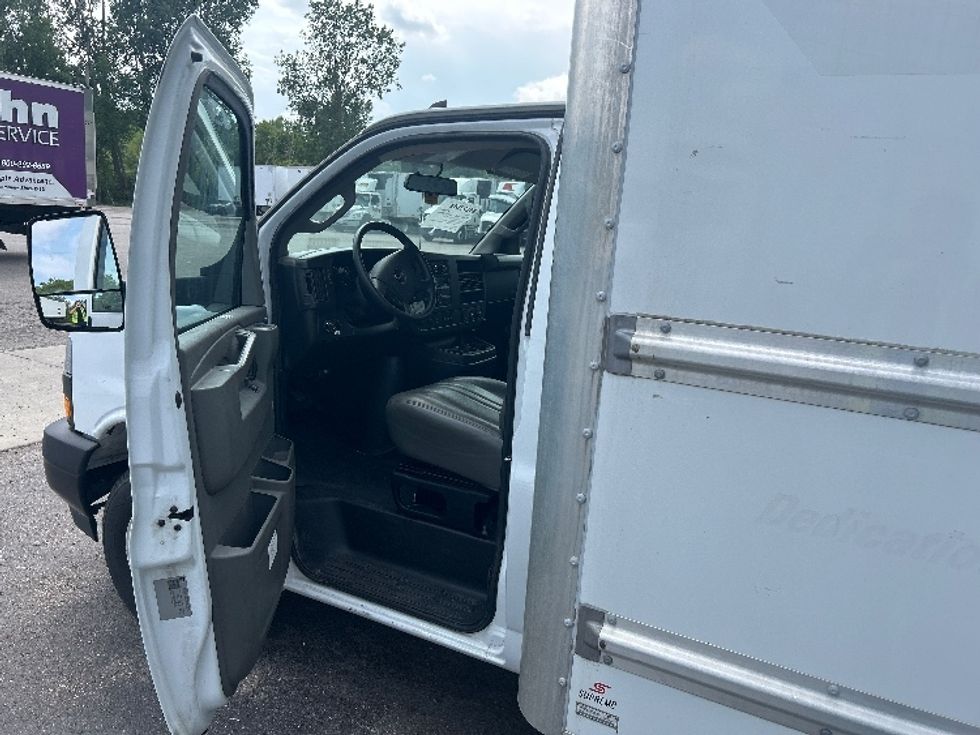 Light Duty Box Truck-Light and Medium Duty Trucks-GMC-2022-Savana G33903-Lansing-MI-54,426\n\t\tmiles-$ 36,500 - Image 11