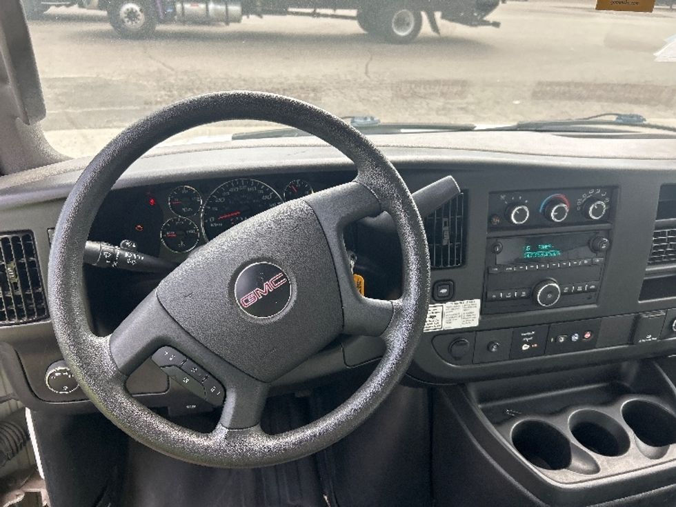 Light Duty Box Truck-Light and Medium Duty Trucks-GMC-2022-Savana G33903-Lansing-MI-54,426\n\t\tmiles-$ 36,500 - Image 13
