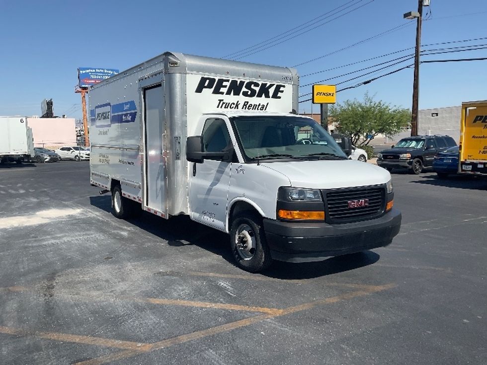 Light Duty Box Truck-Light and Medium Duty Trucks-GMC-2022-Savana G33903-Las Vegas-NV-42,622\n\t\tmiles-$ 45,500 - Image 1